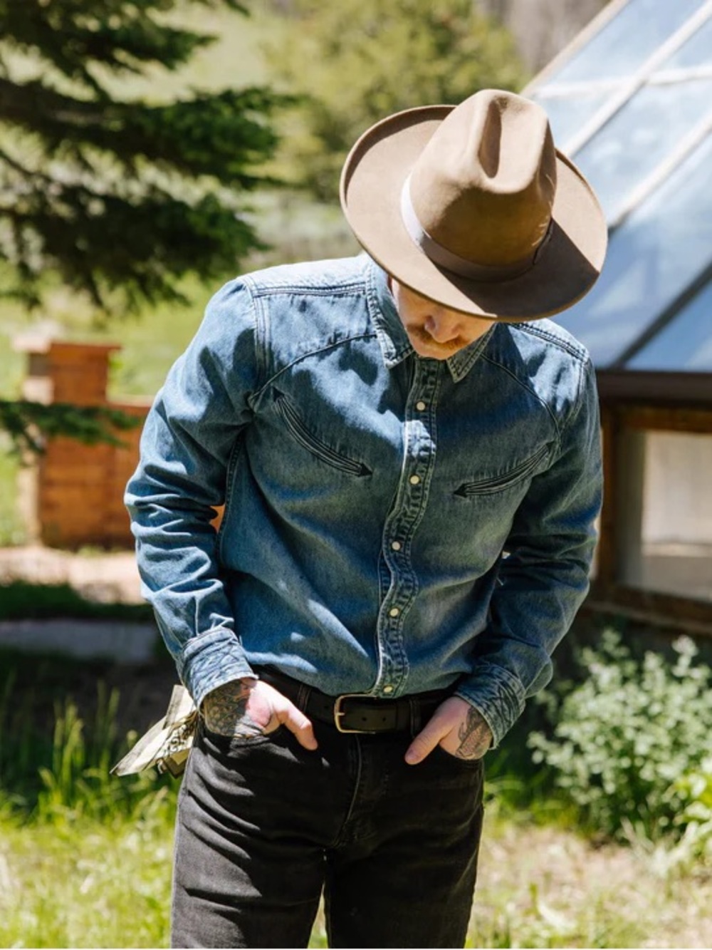 Sendero Provisions Hondo Pearl Snap Denim Shirt Embroidered Smile Pocket Large